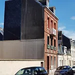 La Nacelle, Classee 3 Etoiles, Vue Degagee Port Et * Le Tréport