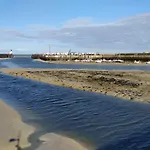 La Nacelle, Classee 3 Etoiles, Vue Degagee Port Et Le Tréport